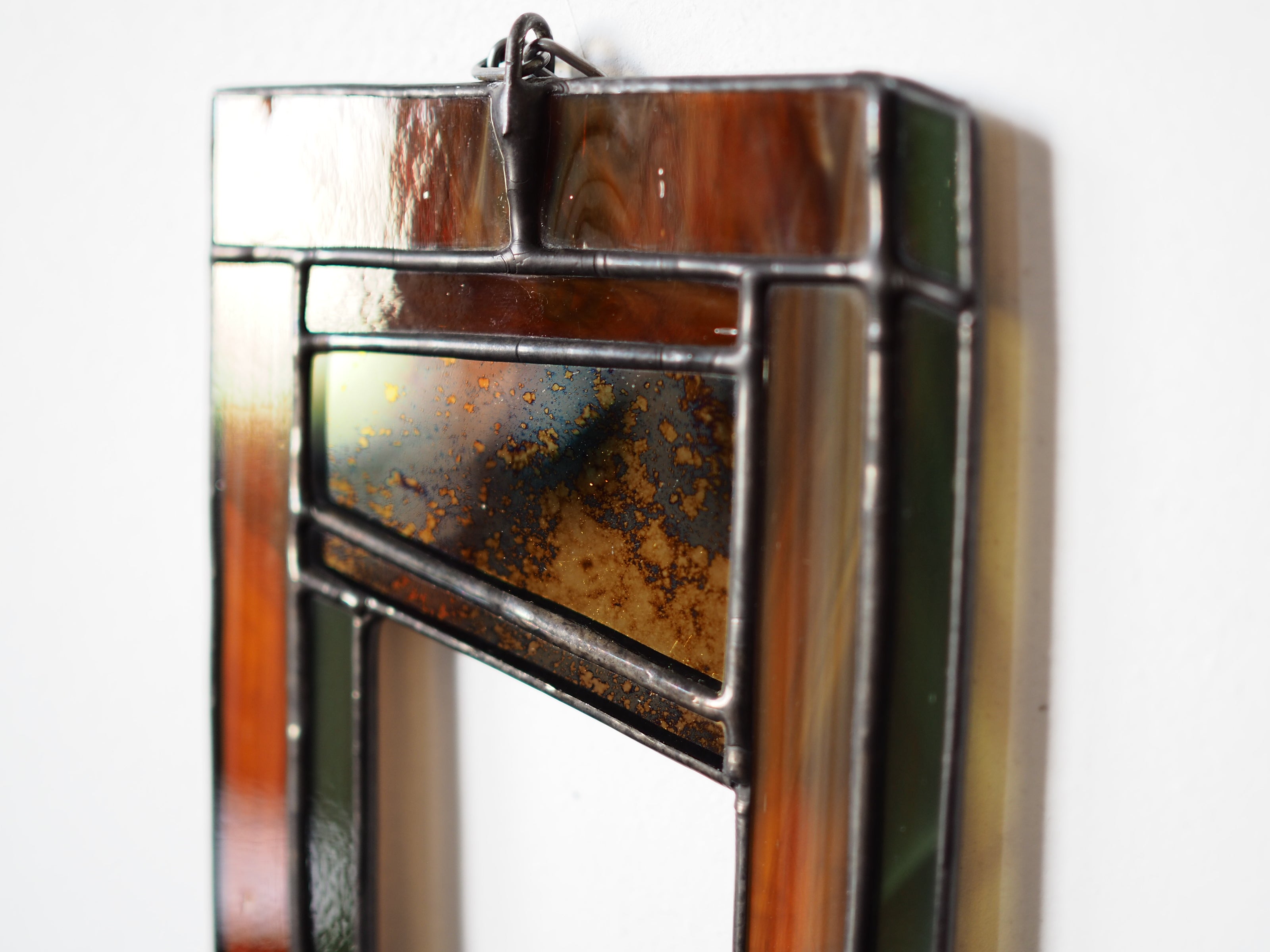 Guillotine 'Eat The Rich' bruin glasraam